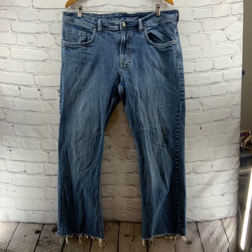 Buffalo David Bitton Jeans Mens Sz 38x30 Distressed Raw Hem